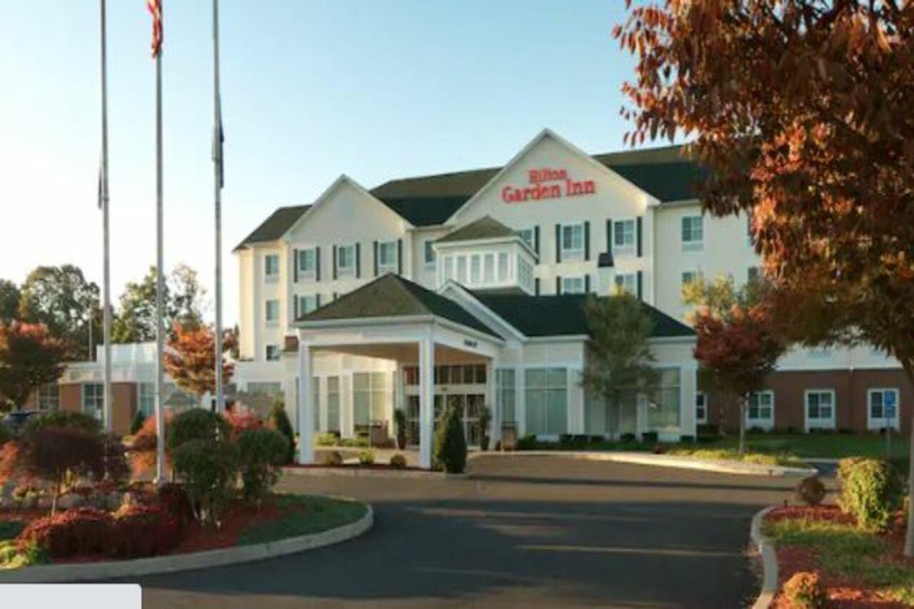 Hilton Garden Inn Milford Extérieur photo