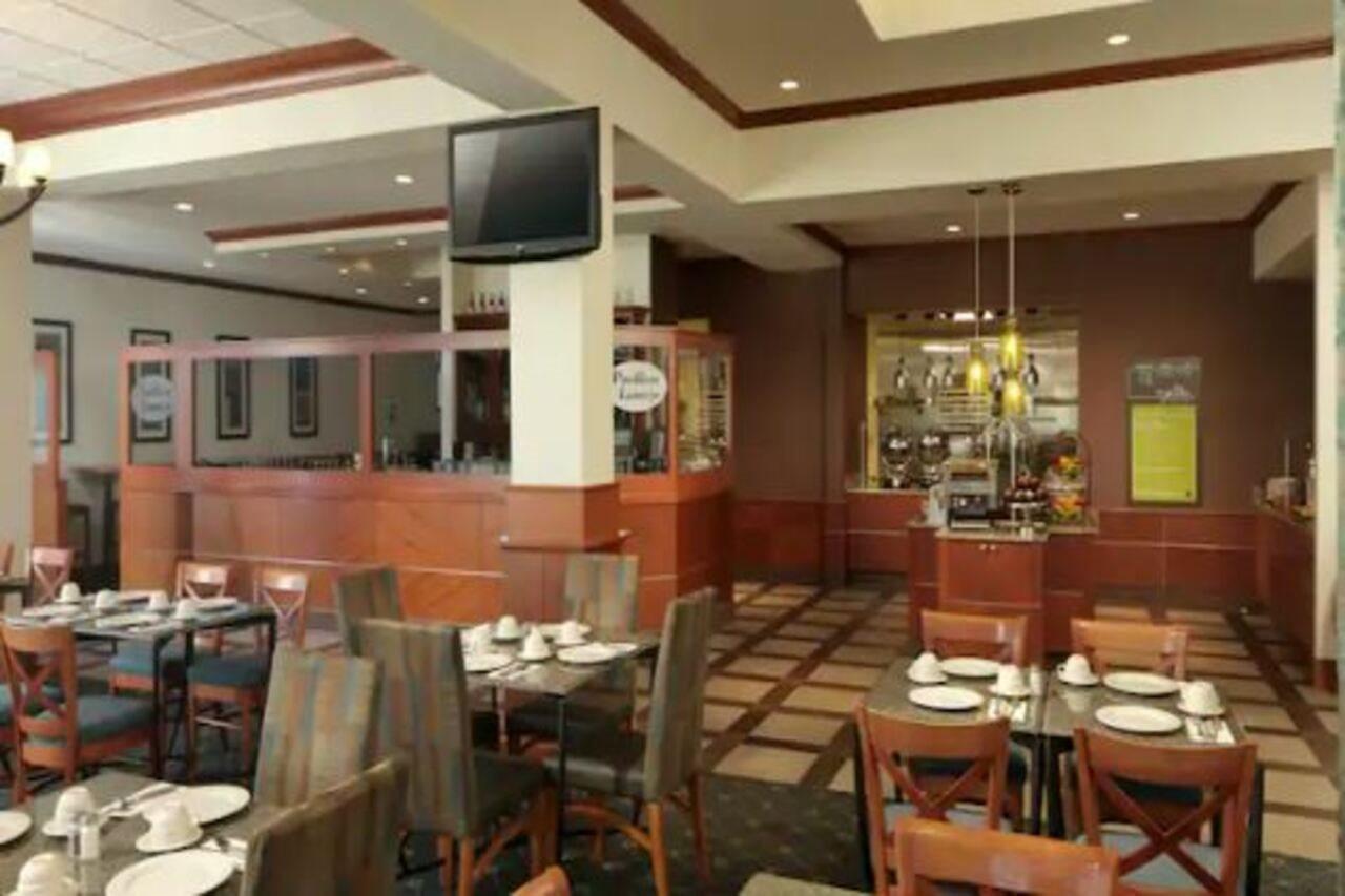 Hilton Garden Inn Milford Extérieur photo