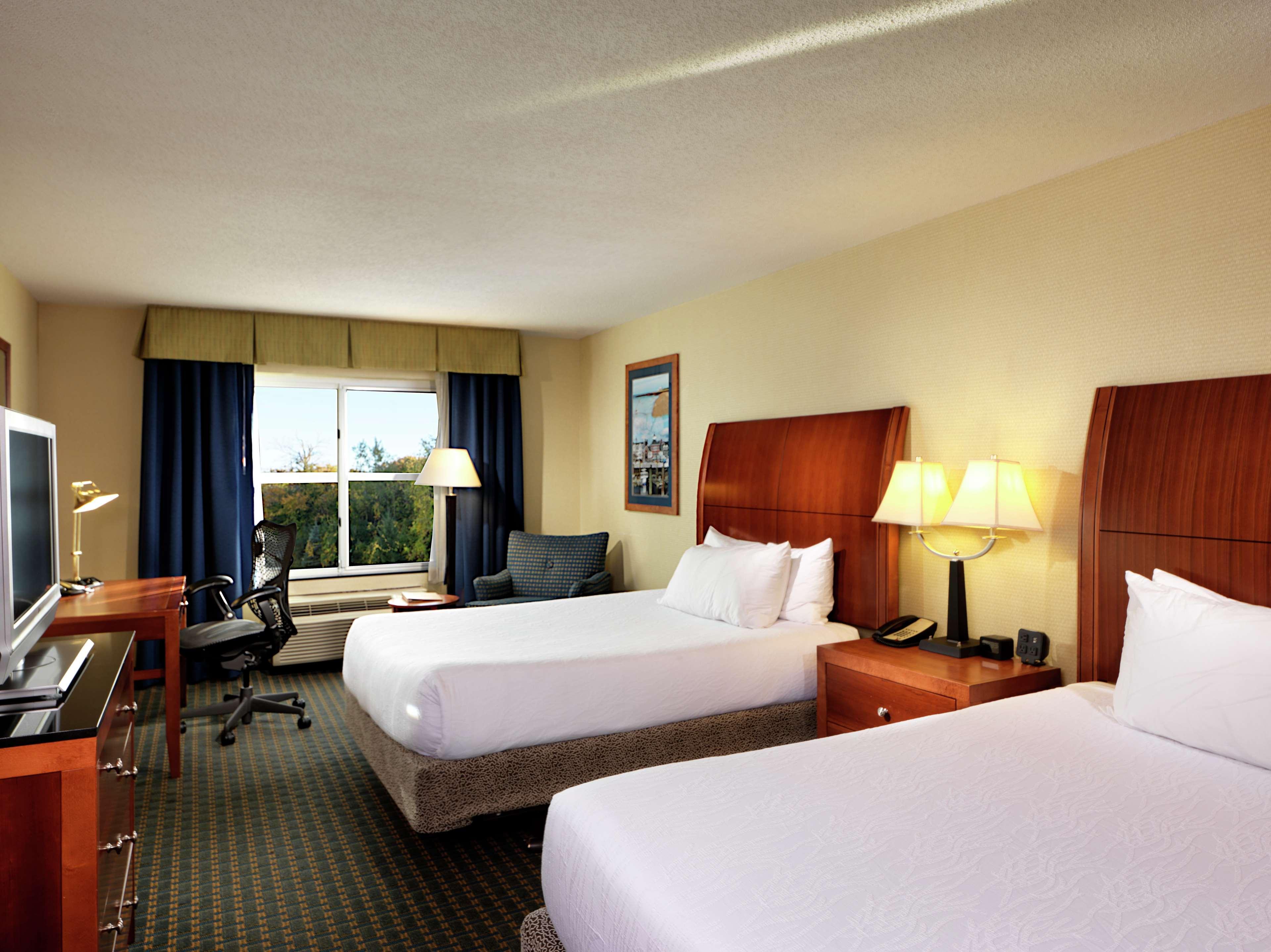Hilton Garden Inn Milford Extérieur photo
