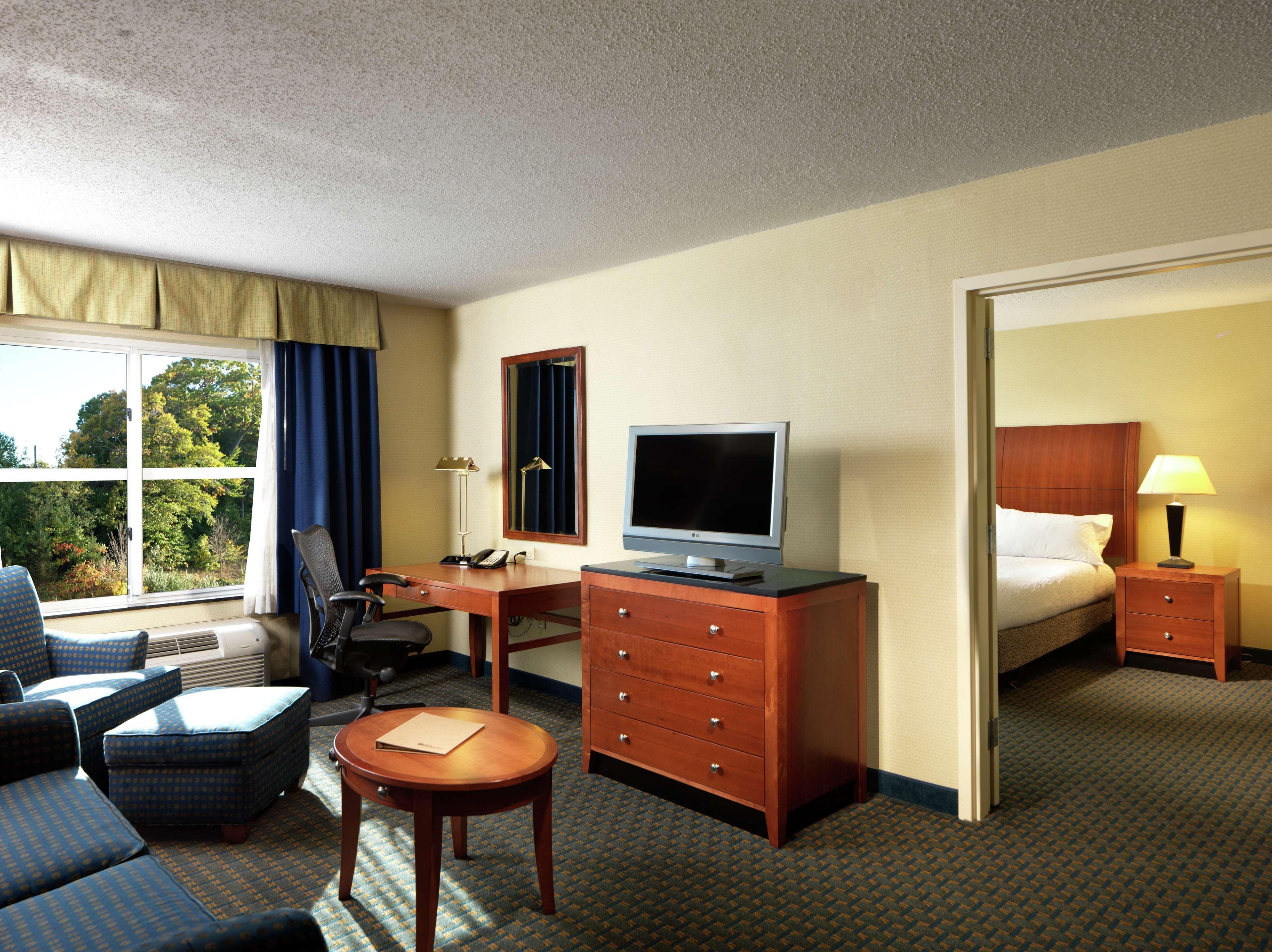 Hilton Garden Inn Milford Extérieur photo