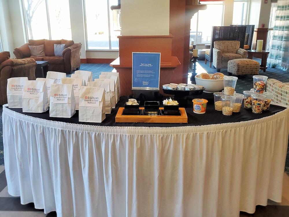 Hilton Garden Inn Milford Extérieur photo