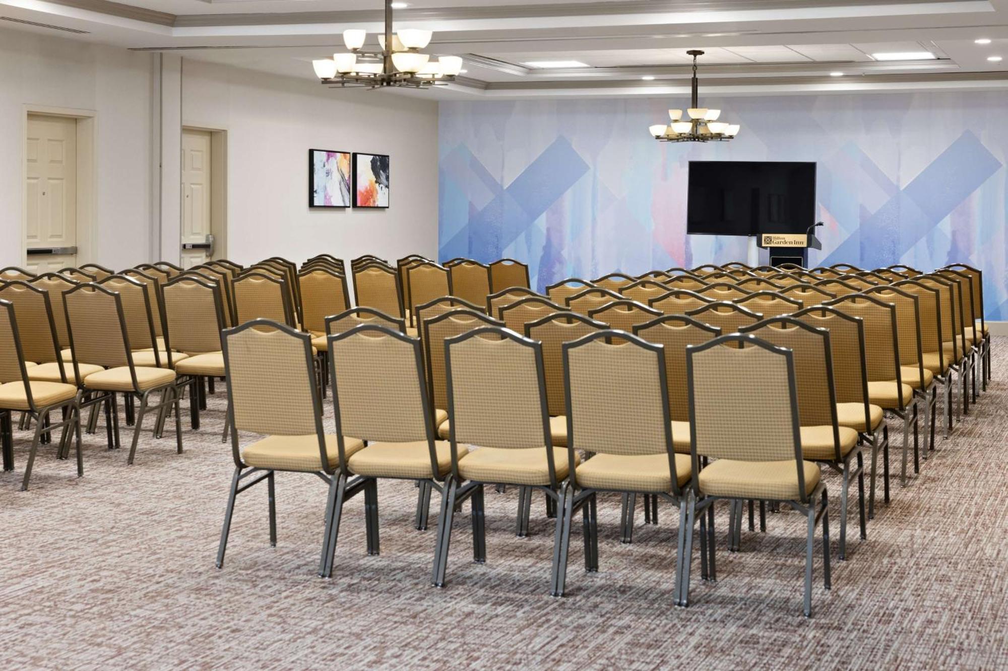 Hilton Garden Inn Milford Extérieur photo