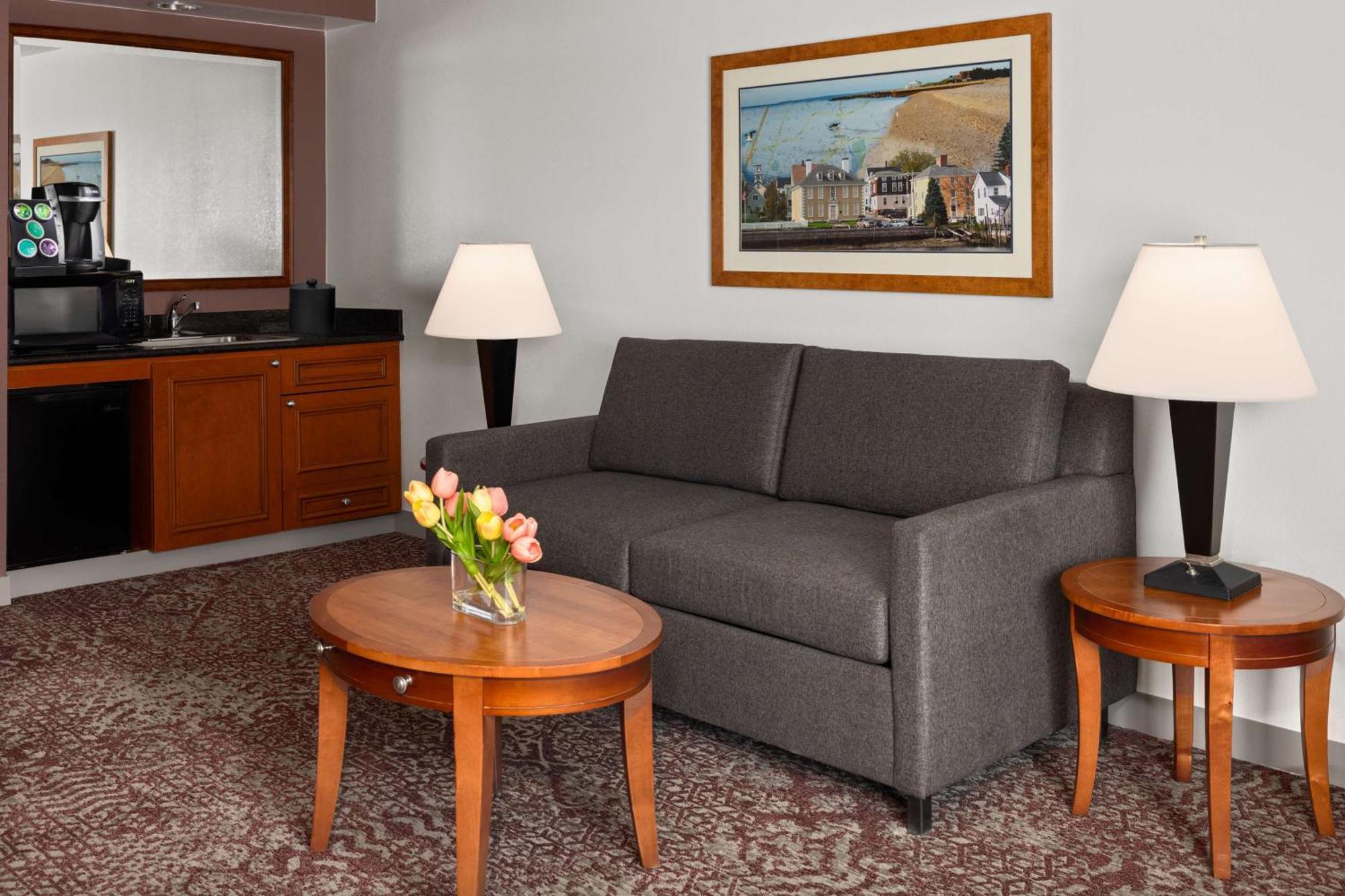 Hilton Garden Inn Milford Extérieur photo